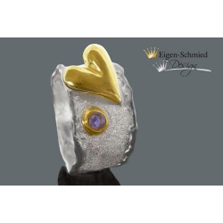 Größe 56 + 57, a heart of...